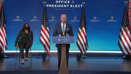 بايدن يكشف خطته للتحفيز متجاهلا مسألة عزل ترامب