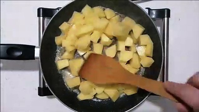 Baked Cheese Eggs & Potatoes