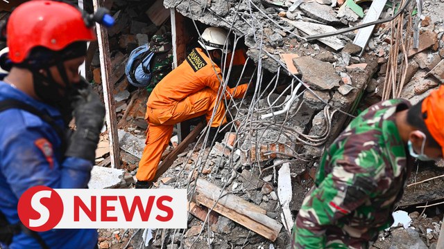 Aftershocks continue to hit Sulawesi quake zone as search still underway