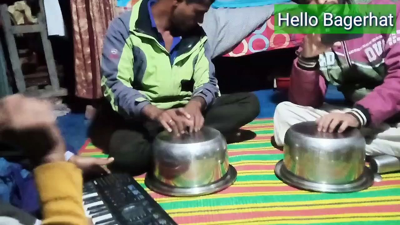 Amar matho ato sukhe.  আমার মত এত সুখি নয়তো কার জীবন।