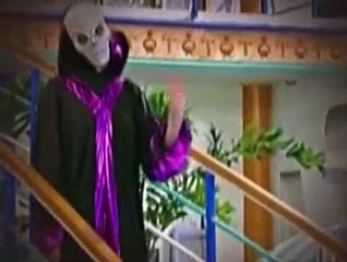 The Suite Life On Deck Season 1 Episode 18 - Splash and Trash