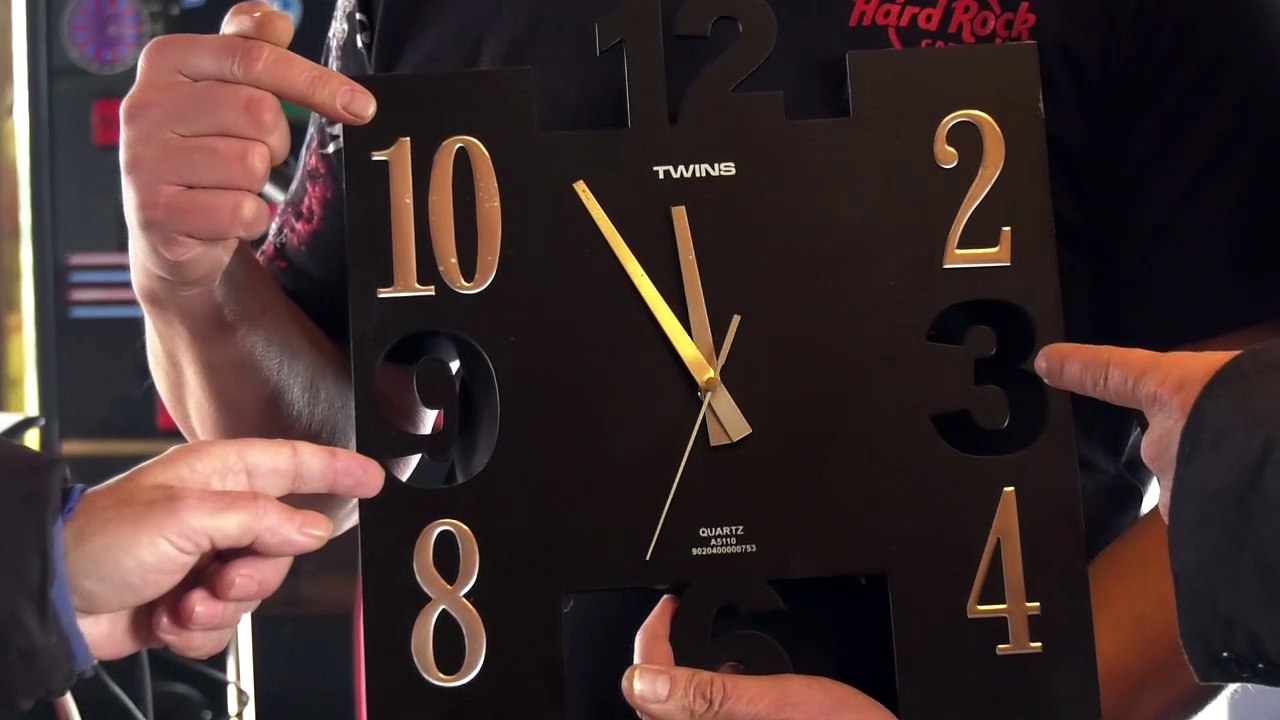 Wien  Mit Grabkerzen für die Wiener Gastronomie |  Es ist 5 vor 12