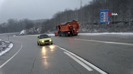 Kırklareli’nde yılın ilk karı yağdı