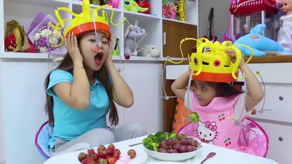 Annie Finds Children Toys from Pirate Treasures Adventure Video for Kids