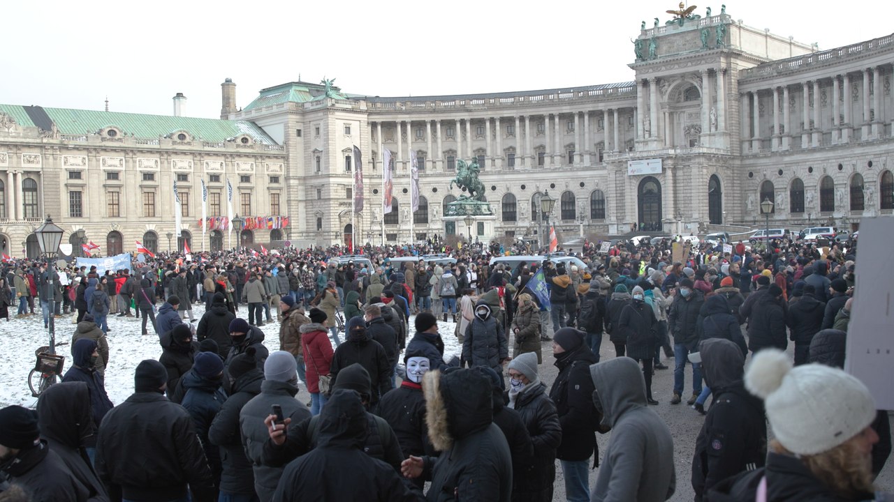 Querdenker-Demo: 'Weil ich gegen die Maßnahmen bin'
