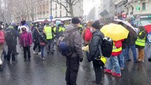 - Fransa’da “küresel Güvenlik” Yasası Protestoları Devam Ediyor- 80 Farklı Kent Ve Kasabada Binlerce Kişi, Yoğun Kar Yağışına Rağmen Sokaklarda