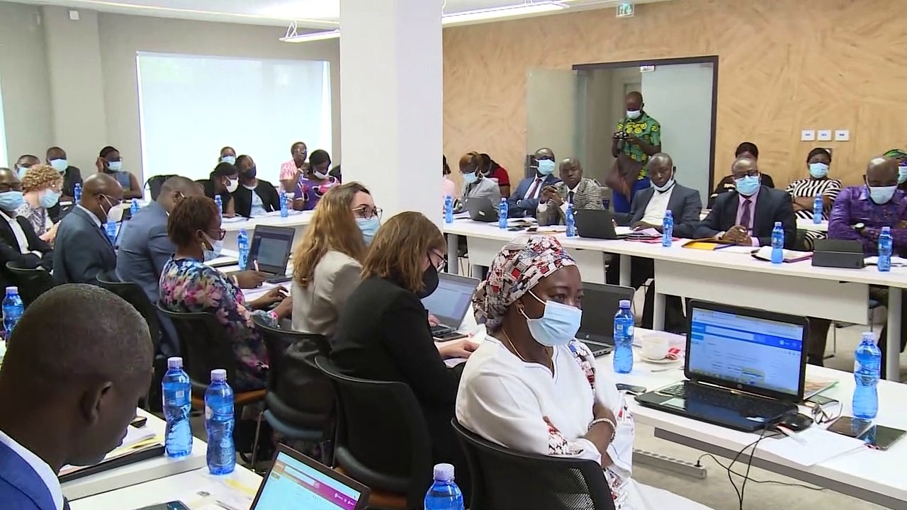 Emploi jeunes :  Les nouvelles orientations stratégiques du Gouvernement