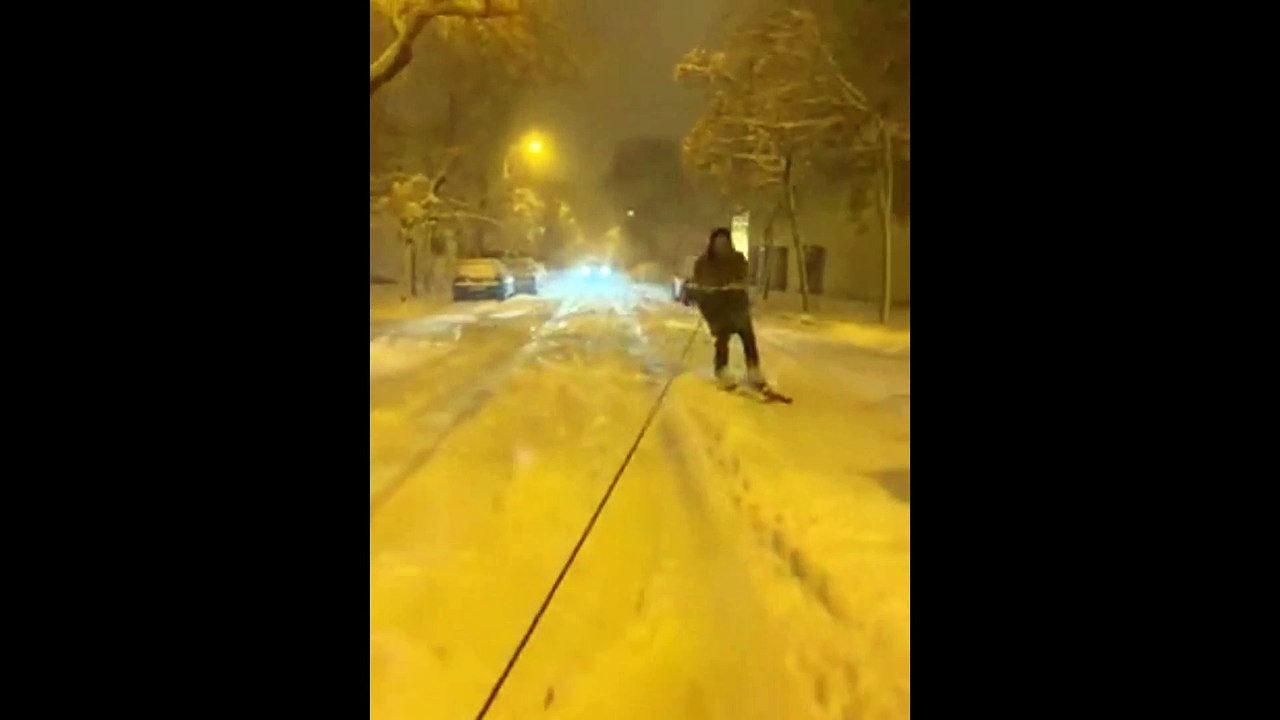 Madrid Is Buried Under Heaviest Snowfall in 50 Years