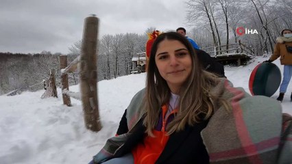 Kar yağdı, vatandaşlar çılgınca eğlendi