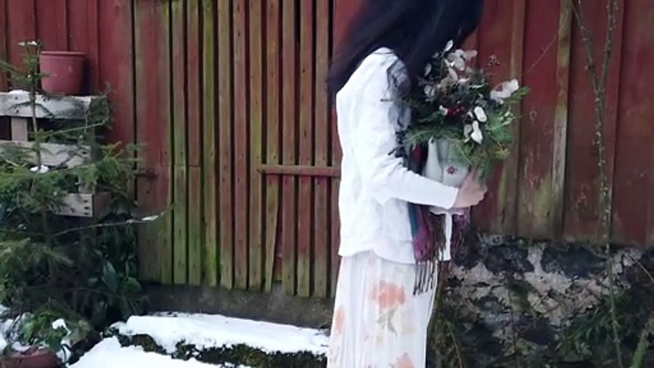 "januarstrauß" mit viel drum herum