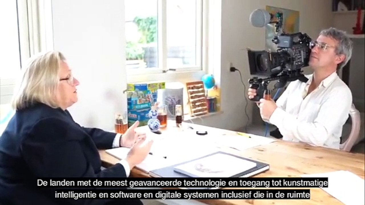 Catherine Austin Fitts : Stop met bouwen en financieren van het transhumanistische slavernijsysteem