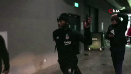 N'Koudou derbi galibiyetini dans ederek kutladı