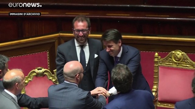 Conte alla prova di Camera e Senato. I possibili scenari per uscire dalla crisi