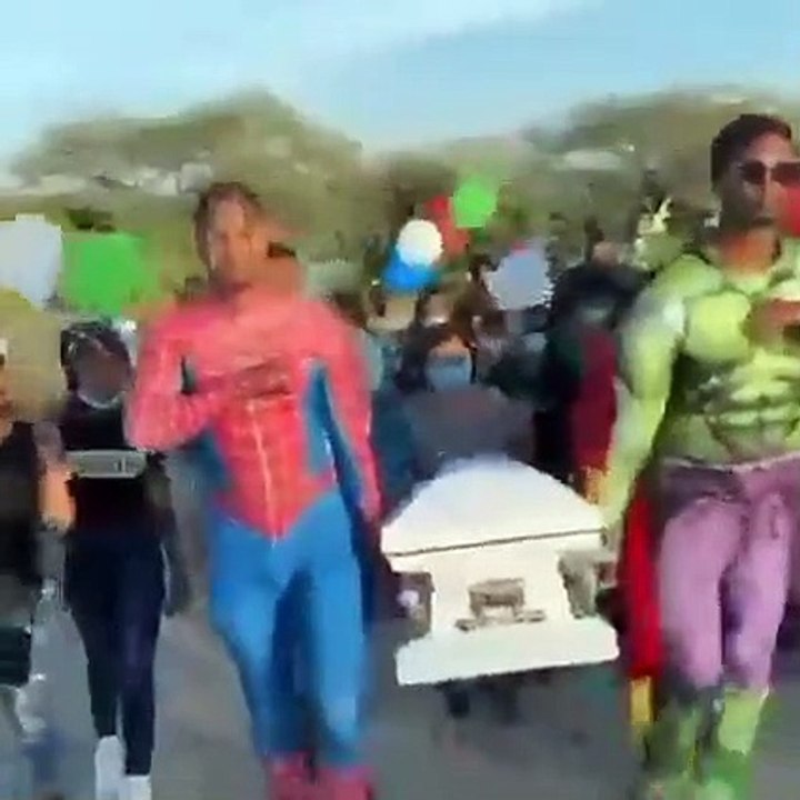 Super heroe