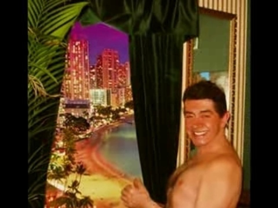 THE SUMMER WIND,, VINCE CASTRO