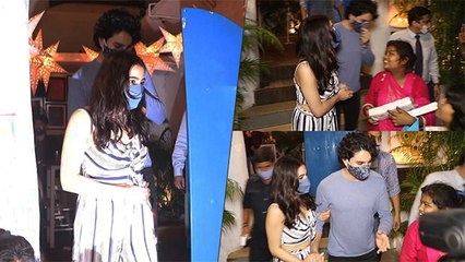 Sara Ali Khan & Ibrahim Set The Bar For Sibling Gaols High As They Get Papped Holding Hands