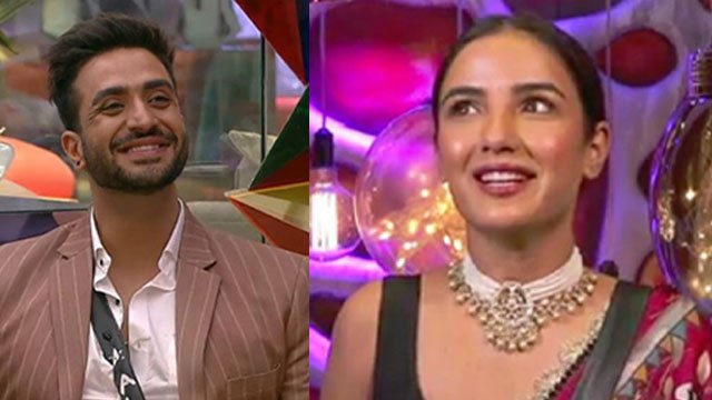 Bigg Boss 14: Jasmin Bhasin की Bigg Boss के घर में हुई वापसी आते ही खेल दिया Game | FilmiBeat