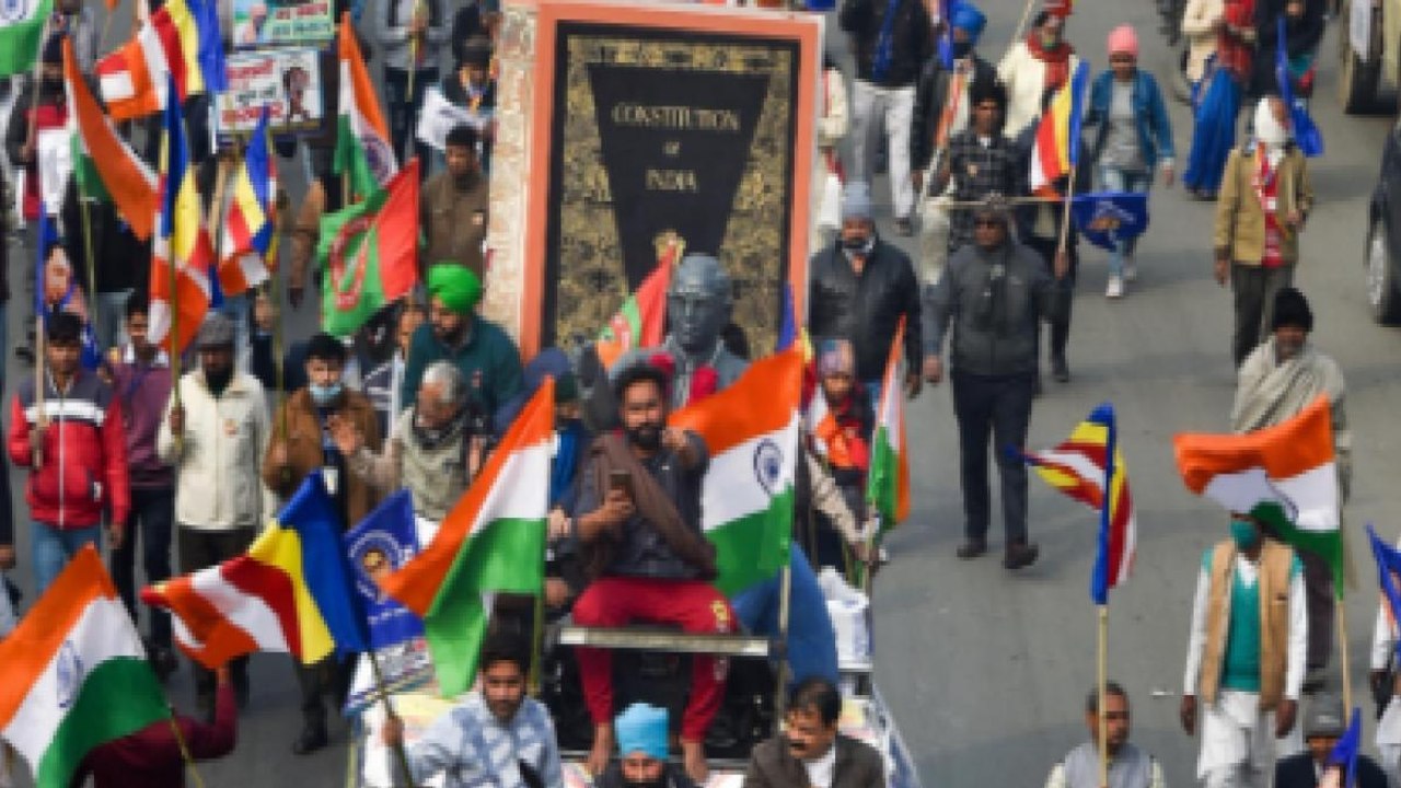 SC to hear Centre's plea against proposed tractor rally