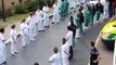 Brüksel'de sağlık personeli, Başbakan Wilmes'i sırtlarını dönerek protesto etti