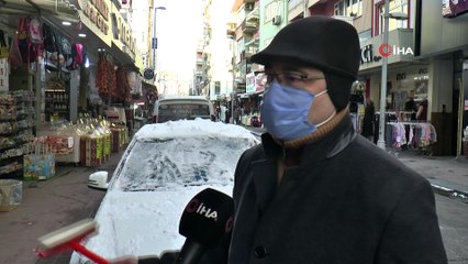 Kocaeli’de yollar ve arabalar buz tuttu