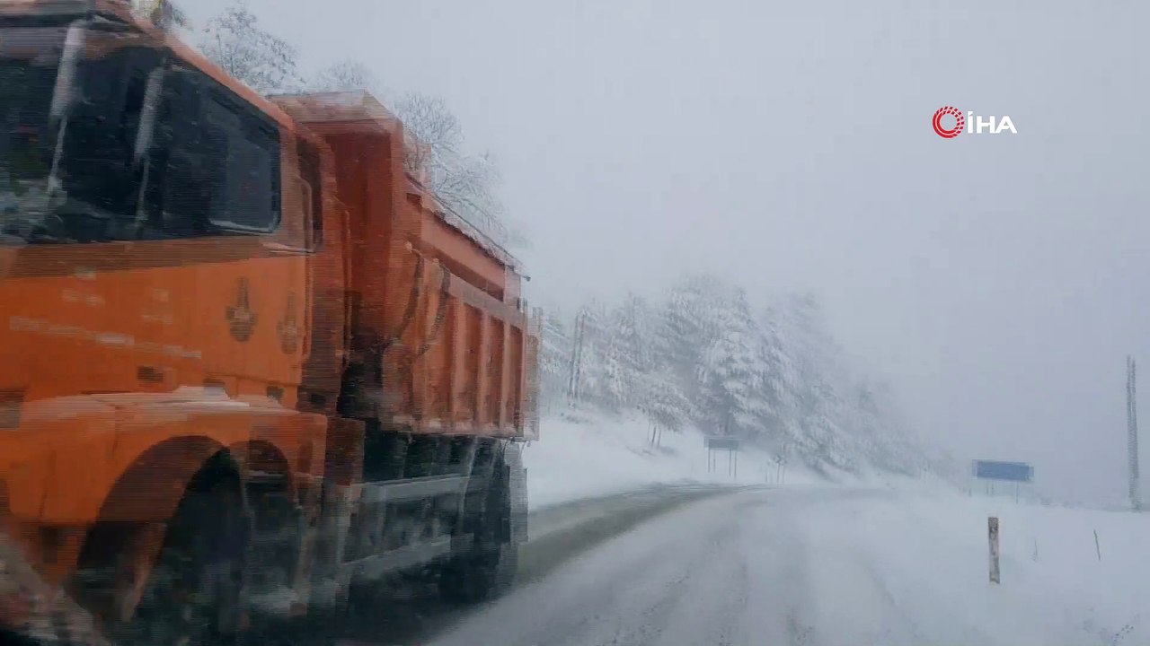 Ağaç tüneller kar güzelliği ile mest ediyor