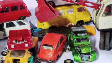 Visite d'une casse auto Norev