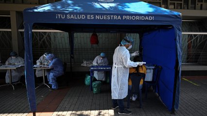 Una de cada tres pruebas covid que hacemos en Bogotá resulta positiva: secretario de Gobierno