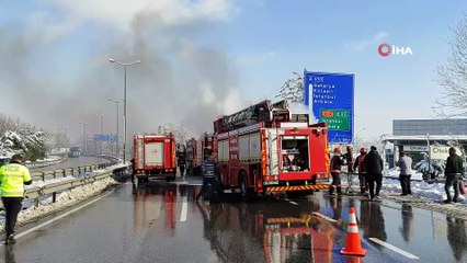 - D-650’de patlayarak alev alan tır lastiği trafiği aksattı