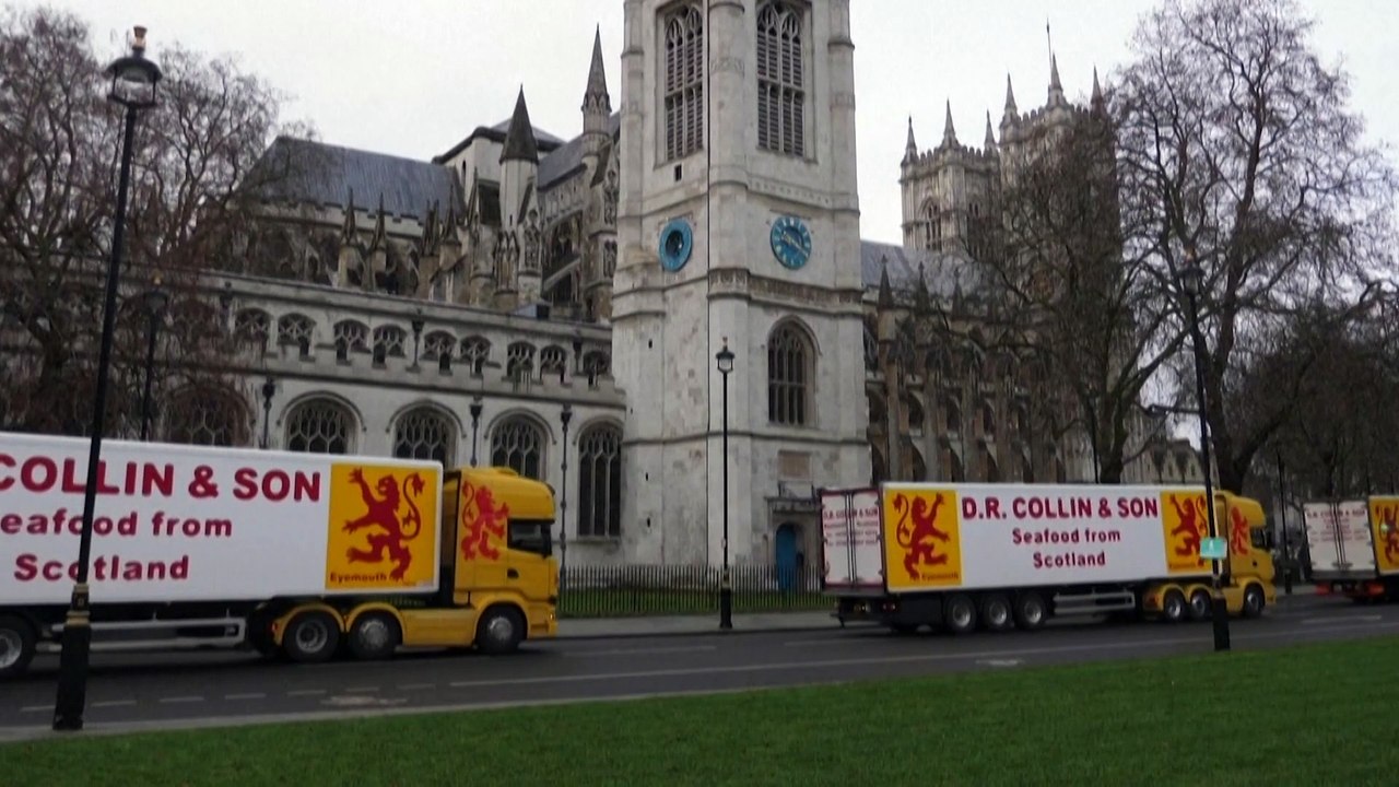 London: Britische Fischer protestieren gegen Probleme, die ihnen durch den Brexit entstanden sind