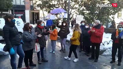 Familias de Madrid piden la "reapertura inmediata" de los colegios