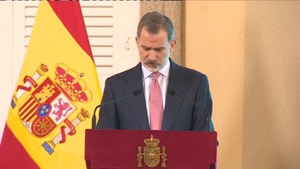 Felipe VI pide "preparar la industria turística ante los eventuales retos del futuro"