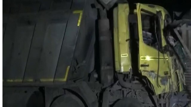 Gujarat: Labourers sleeping on footpath Crushed under truck