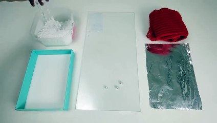 8 Amazing electrostatic tricks _ Magnetic Games