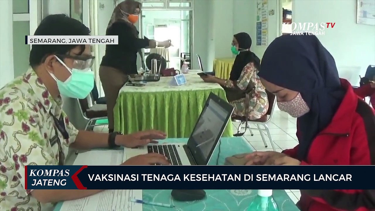 Vaksinasi Tenaga Kesehatan di Semarang Lancar