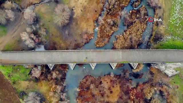 'Bütün yollar Roma'ya çıkıyor'.... 2 bin yıllık Roma yolu ve köprüsü görüntülendi