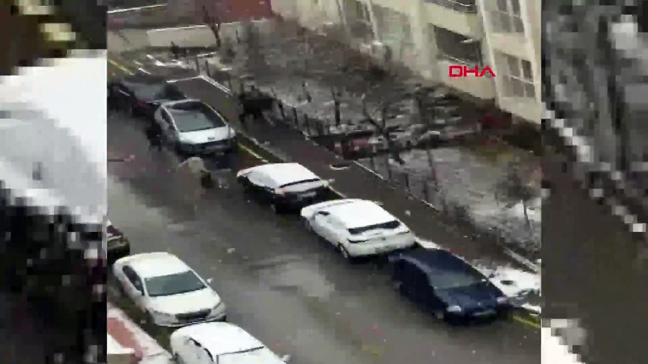 Selçuk Özdağ'a yönelik saldırıların görüntüleri ortaya çıktı