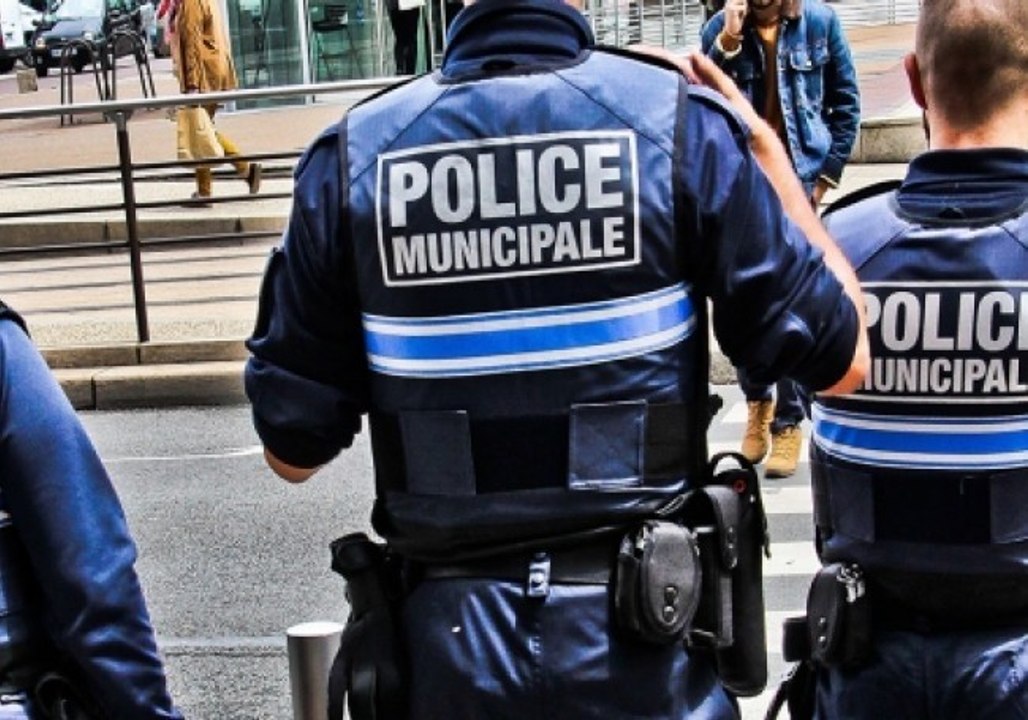 Bordeaux : les policiers municipaux ont “pour consigne d'éviter un certain nombre de quartiers” sensibles