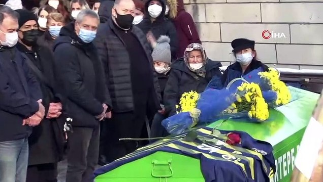 Kaybolduktan 5 gün sonra ölü olarak bulunan doktorun cenazesi memleketine uğurlandı