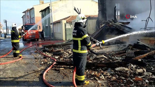 Diyanet İşleri Başkanı Erbaş'tan müftülük binasında çıkan yangın paylaşımı