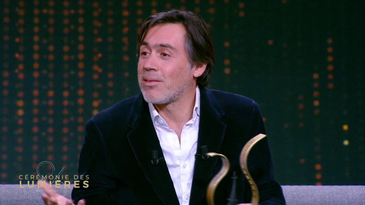 Prix du Meilleur Film pour LES CHOSES QU'ON DIT, LES CHOSES QU'ON FAIT d'Emmanuel Mouret - Lumières 2021