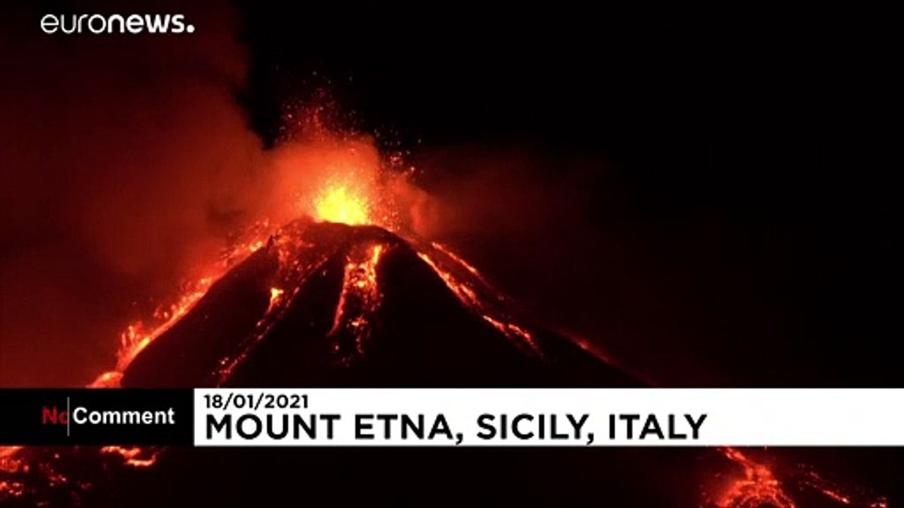 Der Vulkan Ätna liefert mit einem Ausbruch wieder spektakuläre Bilder ab