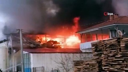 Alevlere teslim olan atölyede yüz binlerce liralık zarar oluştu