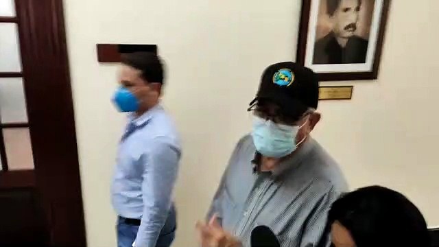 Leonardo Faña apodera abogados por acusación de abuso sexual y visita el Palacio Nacional