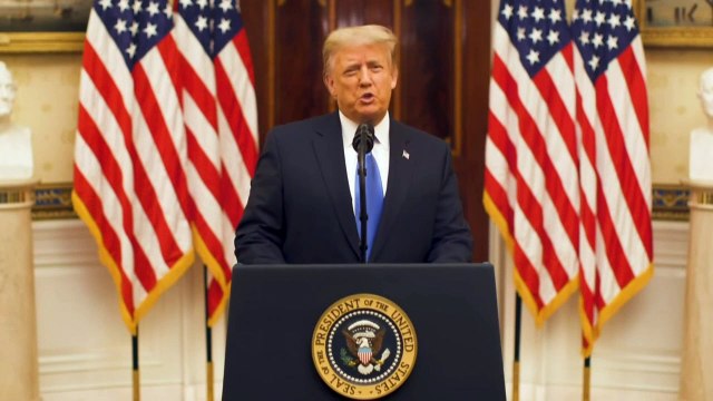 Trump pede aos EUA que 'rezem' pelo sucesso do governo Biden