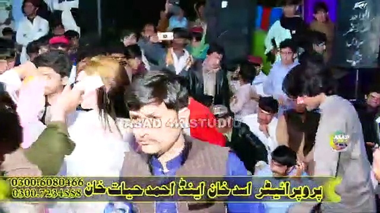 Urwa khan beautiful dance