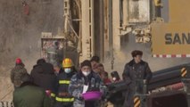 Uno de los mineros atrapados tras explosión en China entró en coma