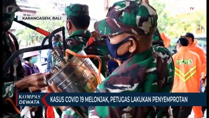 Kasus Covid Karangasem 19 Melonjak, Petugas Lakukan Penyemprotan