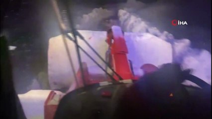 Şırnak-Hakkari yolunda karla mücadele sürüyor