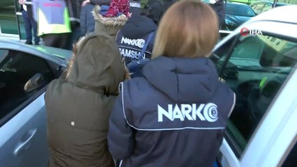 12 kilo 350 gram esrarla yakalanan baba-kız ve yeğeni adliyeye sevk edildi