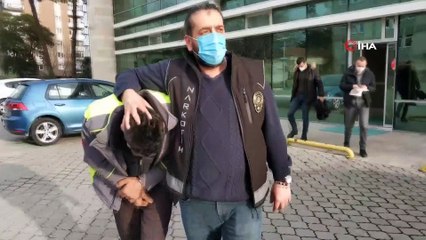 12 kilo esrarla yakalanan baba tutulandı, kızı ve yeğenine adlı kontrol